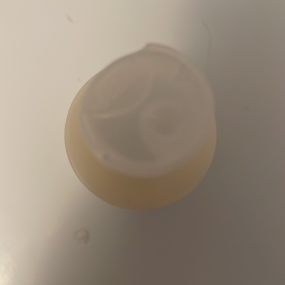 Carols daughter hair milk conditioning cowash. Travel size 60 ml/2oz. - Picture 4 of 6